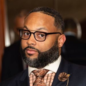 Meet your Posher, Marc